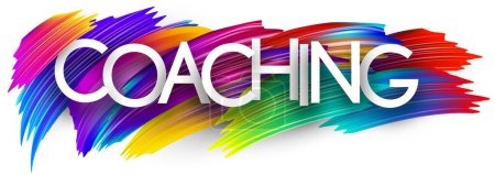 Coaching signo de palabra de papel con pinceladas de pincel de espectro colorido sobre blanco. Ilustración vectorial.
