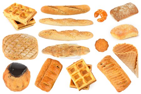 Foto de Diferentes tipos de pan y confitería dulce aislados sobre fondo blanco. - Imagen libre de derechos