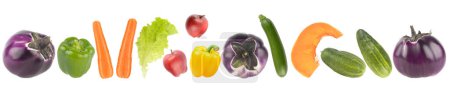 Foto de Panorama de frutas y verduras maduras y frescas con ligera reflexión aislada sobre fondo blanco. - Imagen libre de derechos