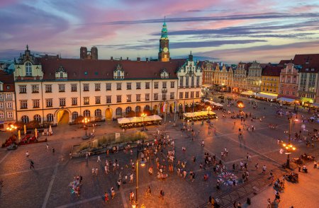 Téléchargez les photos : Centre-ville, Place du marché, Wroclaw Pologne - en image libre de droit