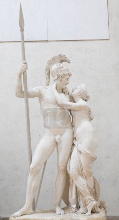 Foto de Possagno, Italy - June 2022: Venus and Mars - Venere e Marte - by Antonio Canova, 1816 - Imagen libre de derechos