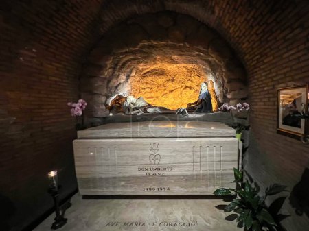 Photo for Rome, Italy, September 30, 2023: Tomb of priest Umberto Terenzi (very distinguished for the Sanctuary) in the crypt of the Sanctuary of the Madonna of Divine Love near Rome. - Royalty Free Image