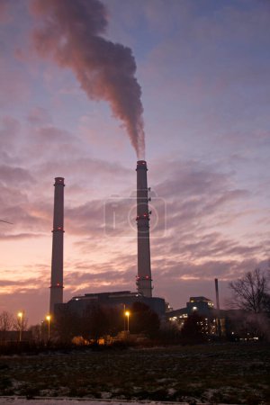 Foto de Central eléctrica de carbón, wedel - Imagen libre de derechos