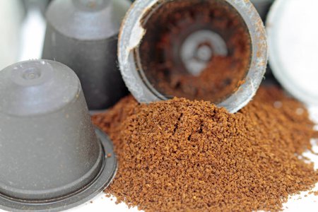 Aus biobasiertem Rohstoff kompostierbare Kaffeekapsel