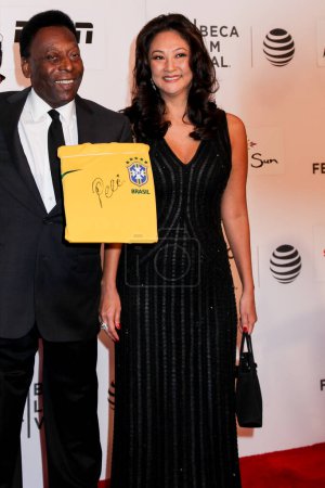 Photo for NEW YORK, NY - APRIL 23: Pele and Marcia Aoki attends 'Pele: Birth Of A Legend' Premiere - 2016 Tribeca Film Festival at John Zuccotti Theater at BMCC Tribeca Performing Arts Center on April 23, 2016 in New York City - Royalty Free Image