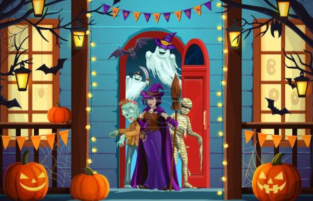 Téléchargez les illustrations : Personnages de vacances Halloween sur le porche effrayant de la porte de la maison. Affiche de nuit d'horreur avec fantômes de dessins animés, citrouilles et sorcières, zombies, chauves-souris et momies, toiles d'araignée, guirlandes de drapeau - en licence libre de droit