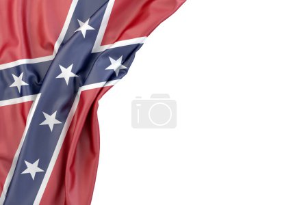 Téléchargez les photos : Drapeau des États confédérés d'Amérique dans le coin sur fond blanc. Isolé. Illustration 3D - en image libre de droit