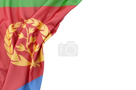 Bandera de Eritrea en la esquina sobre fondo blanco. Renderizado 3D