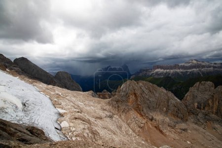 Panoramic view of Langkofel group or Sassolungo group in Italian Dolomite from the Marmolada in South Tyrol, Italy.