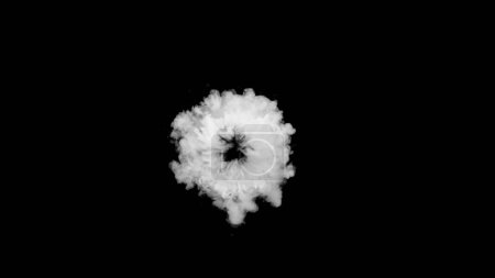 Foto de Pequeña bola de humo blanca aislada sobre fondo negro - Imagen libre de derechos