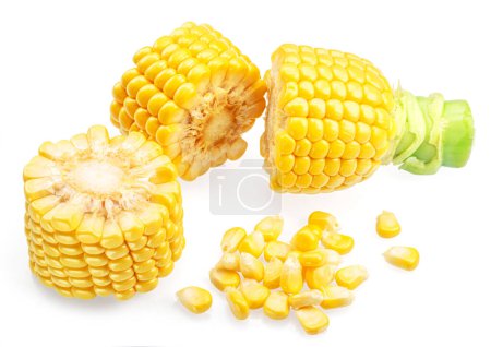 Cortes de mazorca de maíz o mazorca de maíz aislados sobre fondo blanco.