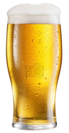 Glas gekühltes Bier mit großem Schaumstoffkopf, isoliert auf weißem Hintergrund. Steilpfad.