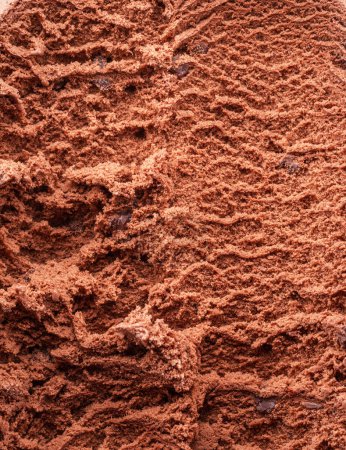 Téléchargez les photos : Structure de la crème glacée au chocolat congelée fermer. Crème glacée fond. - en image libre de droit