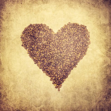 Téléchargez les photos : Grains de café en forme de coeur - en image libre de droit