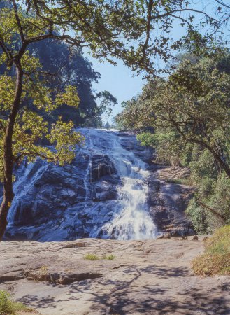 Foto de Las cascadas de Debengeni están situadas en las zonas de Magoebaskloof y Tzaneen de la provincia de Limpopo en Sudáfrica.. - Imagen libre de derechos