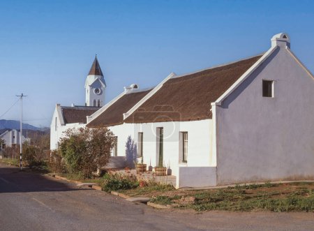 Foto de Cabo cabañas holandesas en McGregor, un pequeño pueblo en las montañas del Cabo Occidental, Sudáfrica. - Imagen libre de derechos