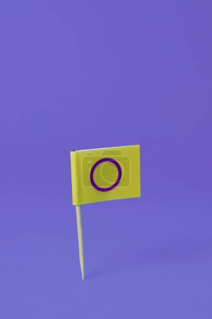 Téléchargez les photos : Gros plan d'un drapeau intersexe attaché à un poteau en bois debout sur un fond violet, avec un peu d'espace vide sur le dessus - en image libre de droit