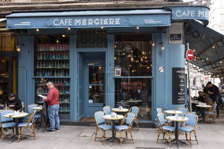 Photo for LYON, FRANCE, NOVEMBER 6, 2022 : famous  cafe Merciere in Lyon, France - Royalty Free Image