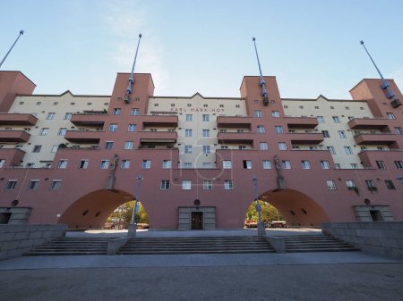 Foto de VIENA, AUSTRIA - CIRCA SEPTIEMBRE 2022: El complejo de viviendas Karl Marx Hof en Heiligenstadt - Imagen libre de derechos
