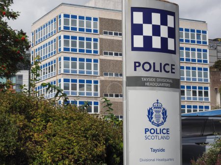 Téléchargez les photos : DUNDEE, Royaume-Uni - 12 SEPTEMBRE 2023 : Police Scotland Tayside Divvisional Headquarters - en image libre de droit