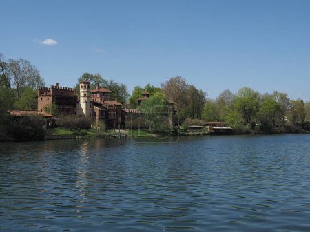 Mittelalterliche Burg im Parco del Valentino in Turin, Italien