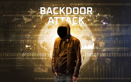 Foto de Hacker sin rostro en el trabajo con la inscripción ATAQUE BACKDOOR, Concepto de seguridad informática - Imagen libre de derechos