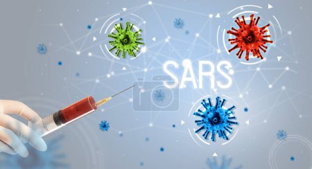 Foto de Jeringa, inyección médica en la mano con inscripción SARS, concepto de vacuna contra el coronavirus - Imagen libre de derechos