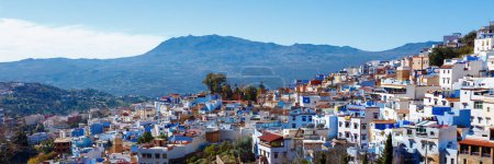 Téléchargez les photos : Panoramic view of Chefchouen city landscape,  Morocco - en image libre de droit