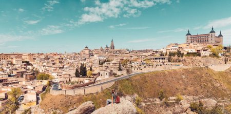Téléchargez les photos : Voyage en Europe- tourisme à Tolède vue panoramique de la ville - en image libre de droit