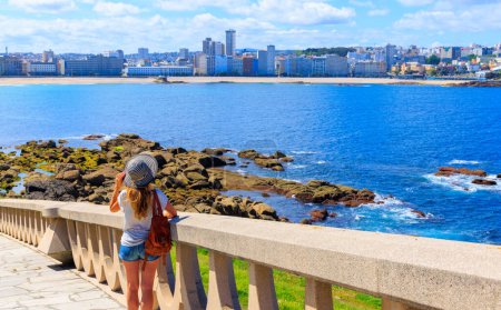 Téléchargez les photos : A Coruna paysage urbain, Océan Atlantique- Voyage en Espagne, Galice - en image libre de droit