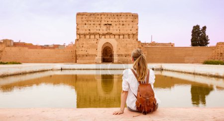 Foto de Mujer turista en Marakkesh- Marruecos - Imagen libre de derechos