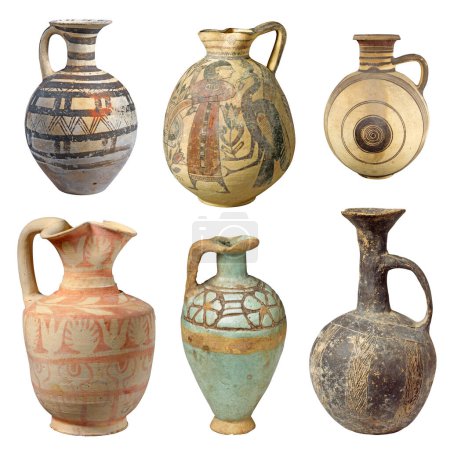 Foto de Set of ancient terracotta jugs isolated on white background, old clay vase cutouts - Imagen libre de derechos