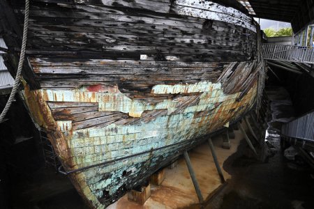 Téléchargez les photos : Coque de voilier Edwin Fox en cale sèche, Picton Nouvelle-Zélande. Le plus vieux navire marchand du monde. Le dernier Indien des Indes orientales survivant au monde. - en image libre de droit
