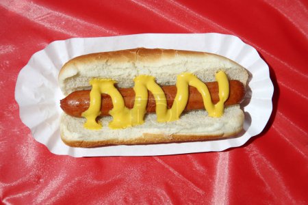 Téléchargez les photos : Fast food, hot dog , close up - en image libre de droit