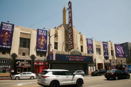 Téléchargez les photos : Hollywood, Californie États-Unis - 12 mai 2023 : Théâtre Pantages à Hollywood, Californie. Théâtre de scène et d'écran à Hollywood CA. Théâtre de renommée mondiale. - en image libre de droit