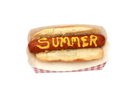 Téléchargez les photos : Hot dog avec saucisse et moutarde texte été - en image libre de droit