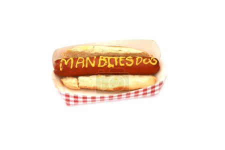 Foto de Hot dog con salchicha y mostaza texto hombre muerde un perro - Imagen libre de derechos