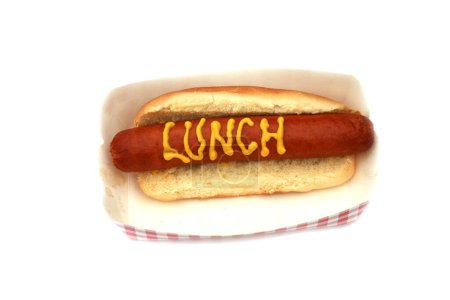 Foto de Comida basura americana. hot dog con salchicha y mostaza. almuerzo de texto - Imagen libre de derechos