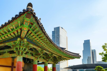 Awesome colorful view of Bongeunsa Temple at Gangnam District in Seoul, South Korea. Bongeunsa Temple is a popular tourist attraction of Asia.