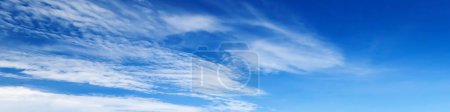 Téléchargez les photos : Ciel bleu et nuages du ciel. - en image libre de droit