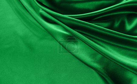 Foto de Tejido de seda de satén verde ondulado - Imagen libre de derechos