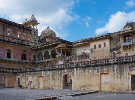 Foto de Amber Fort cerca de la ciudad de Jaipur en Rajastán, India - Imagen libre de derechos
