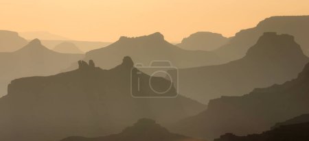Téléchargez les photos : Belle Lever de Soleil à Grand Canyon, États-Unis
. - en image libre de droit