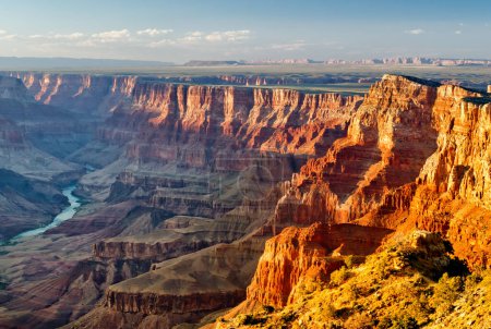 Téléchargez les photos : Paysage du Grand Canyon depuis Desert View Point avec le fleuve Colorado, États-Unis - en image libre de droit