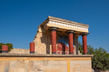 Ruines antiques du célèbre palais Knossos sur l'île de Crète, Grèce.