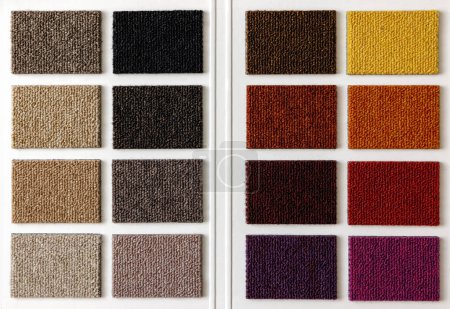 Téléchargez les photos : Échantillons de carreaux de tapis colorés. matériau de plancher - en image libre de droit
