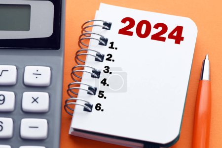 Neujahrsvorsätze 2024. Ziele, Vorsätze, Plan, Aktion, Checklistenkonzept. Vorlage New Year 2024, Kopierraum.