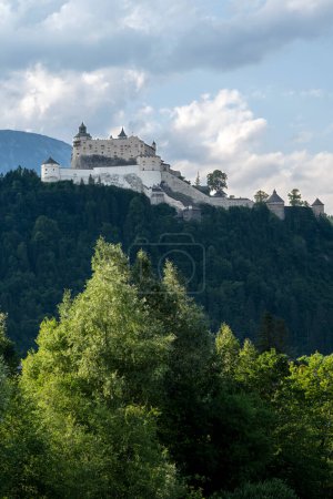 Hohenwerfen Castle was built on a rock, about 40 km south of Salzburg. The castle is majestically surrounded by the Berchtesgaden Alps and the Tennengebirge mountain range.