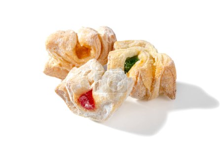 A mesmerizing melody of textures and flavors! Flaky, golden puff pastry cradles vibrant red Turkish Delight, each dusted with a touch of powdered sugar.