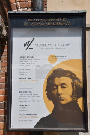 Foto de WARSAW, POLAND - JUL 10: Adam Mickiewicz Museum of Literature in Warsaw, Poland, as seen on July 10, 2022. - Imagen libre de derechos